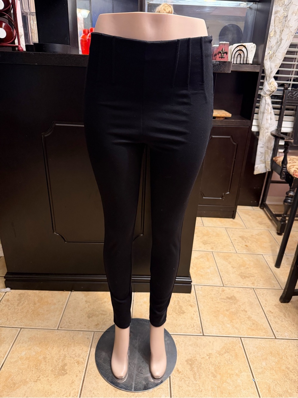 Love Tree High-Waist Black Ponte Leggings